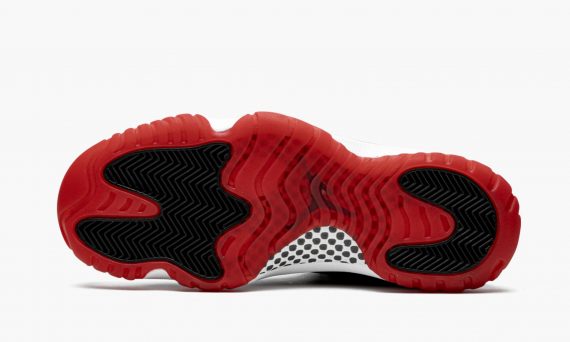 Air Jordan 11 "Bred"