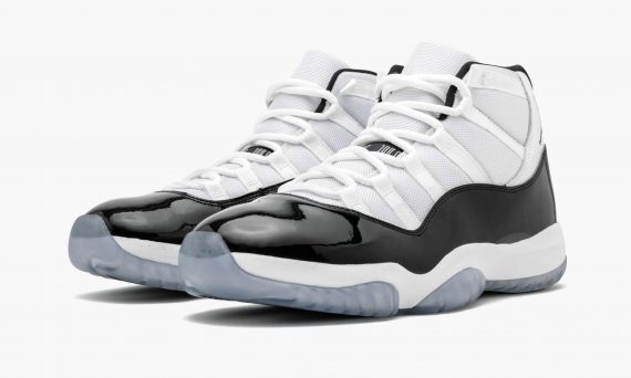 Air Jordan 11 Retro "Concord 2018 Release"