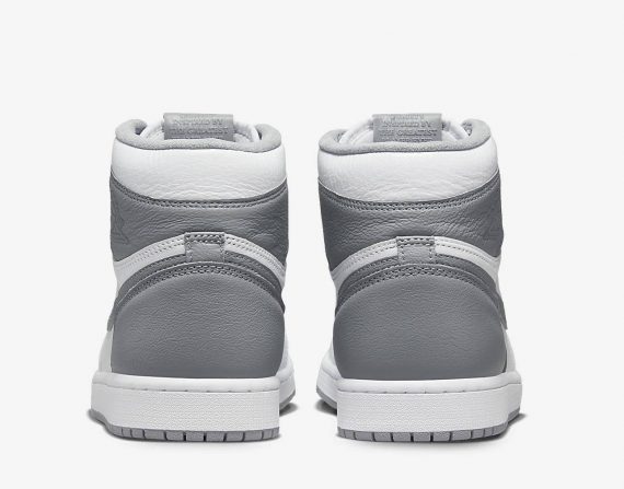 Air Jordan 1 High OG Stealth