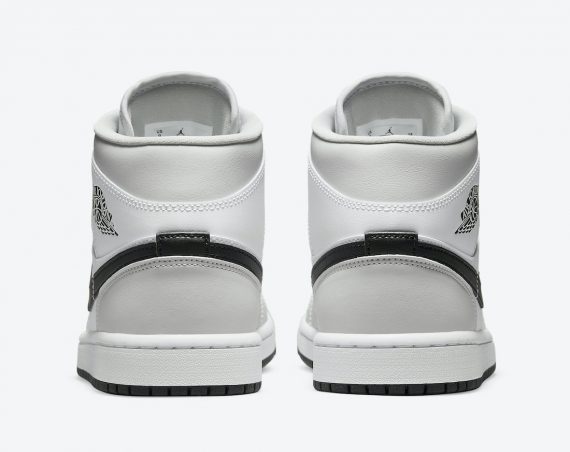 Jordan 1 Mid Light Smoke Grey