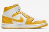 Air Jordan 1 Mid University Gold
