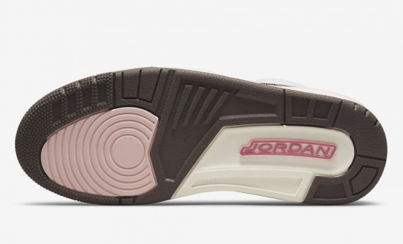 Air Jordan 3 WMNS Neapolitan