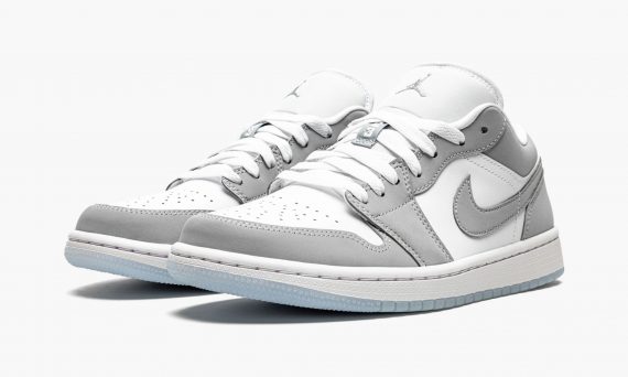 Air Jordan 1 Low WMNS Wolf Grey