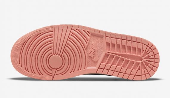 Air Jordan 1 Low Light Madder Root