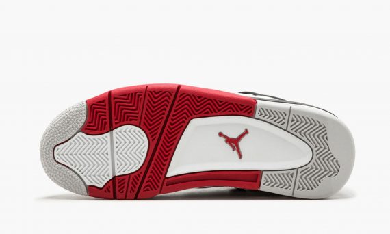 Air Jordans 4 "Fire Red"