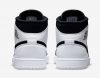 Air Jordan 1 Mid Diamond