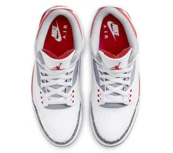 Air Jordan 3 OG "Fire Red"
