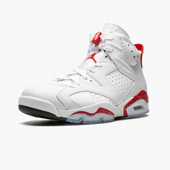 AIR JORDAN 6 RETRO "Red Oreo"