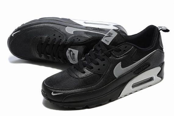 Air Max 90 Essential Black Silver