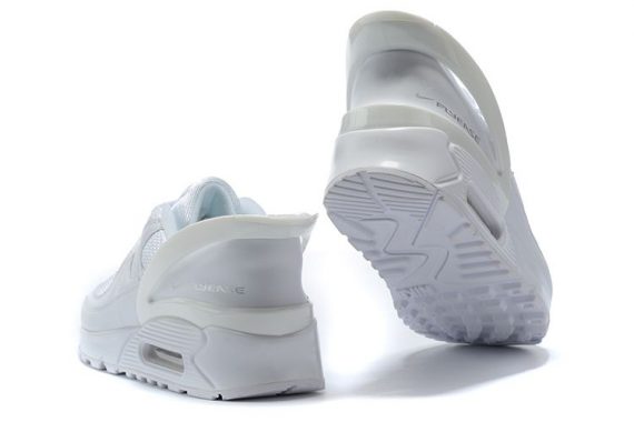 Air Max 90 Flyease Triple White