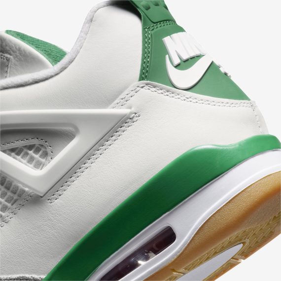 Nike SB x Air Jordan 4  Pine Green
