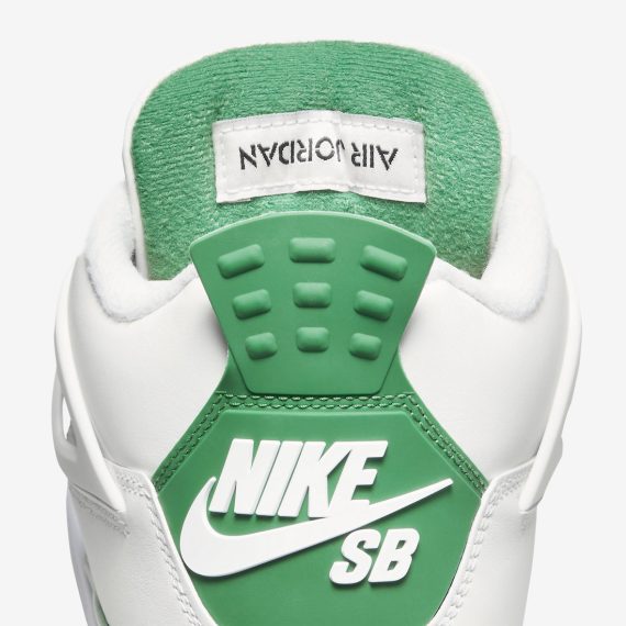 Nike SB x Air Jordan 4  Pine Green