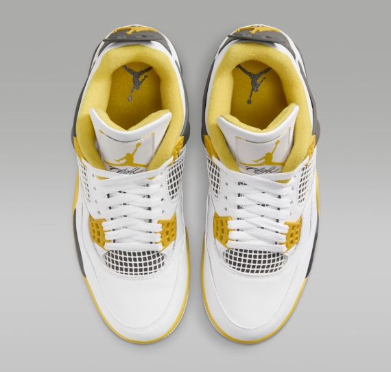 Air Jordan 4 Vivid Sulfur