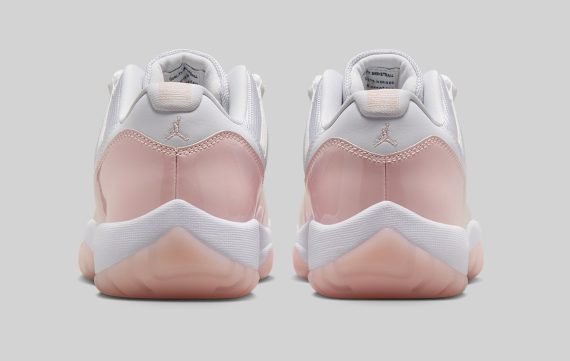 Air Jordan 11 Low WMNS Legend Pink