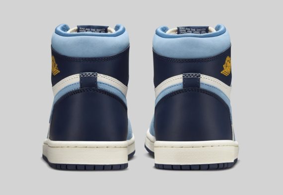 Air Jordan 1 High OG First in Flight