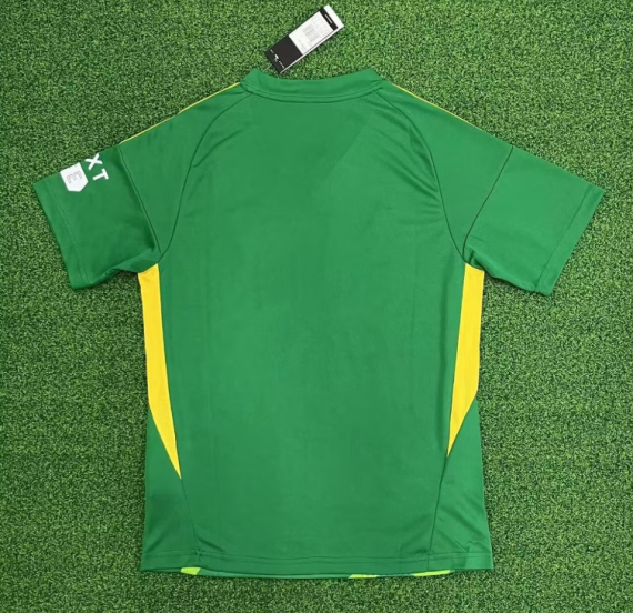 24/25 Leeds United Goalkeeper Football Jersey