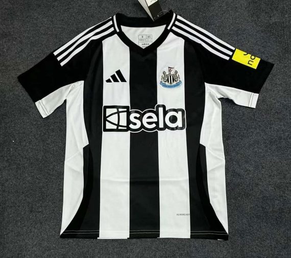 24/25 Newcastle United Home Football Shirt