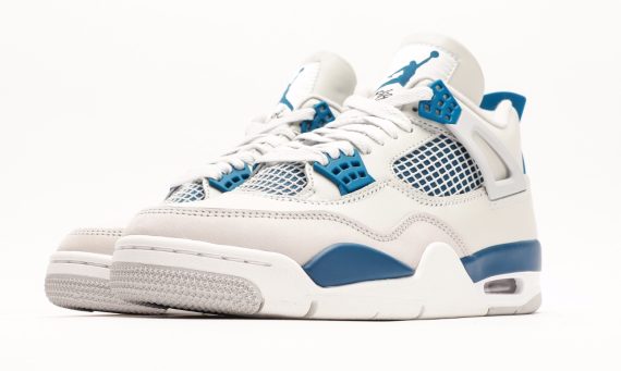 Air Jordan 4 Retro Military Blue 2024