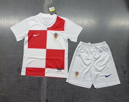 24/25 Croatia Home Football Shirt Kids Size Suit