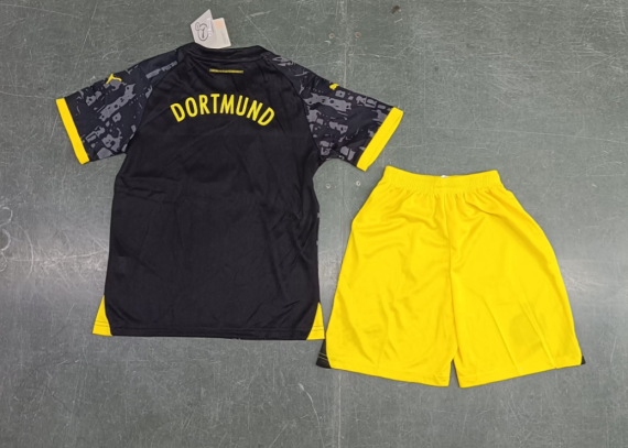 23/24 Borussia Dortmund Away Football Shirt Kids Size Suit