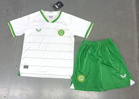 23/24 Ireland Away Football Shirt Kids Size Suit