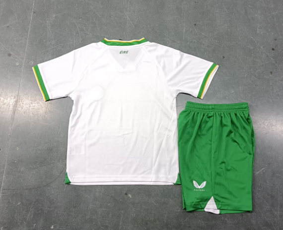 23/24 Ireland Away Football Shirt Kids Size Suit